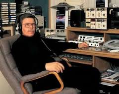 Art Bell, the all-time King of night time radio sitting in the Captain's chair. 