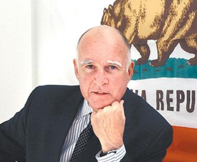 El Presidente Jerry Brown. A traitor to his own citizens and the United States of America. When Trump assumes the mantle of power, Brown needs to be arrested along with his co-conspirators. 